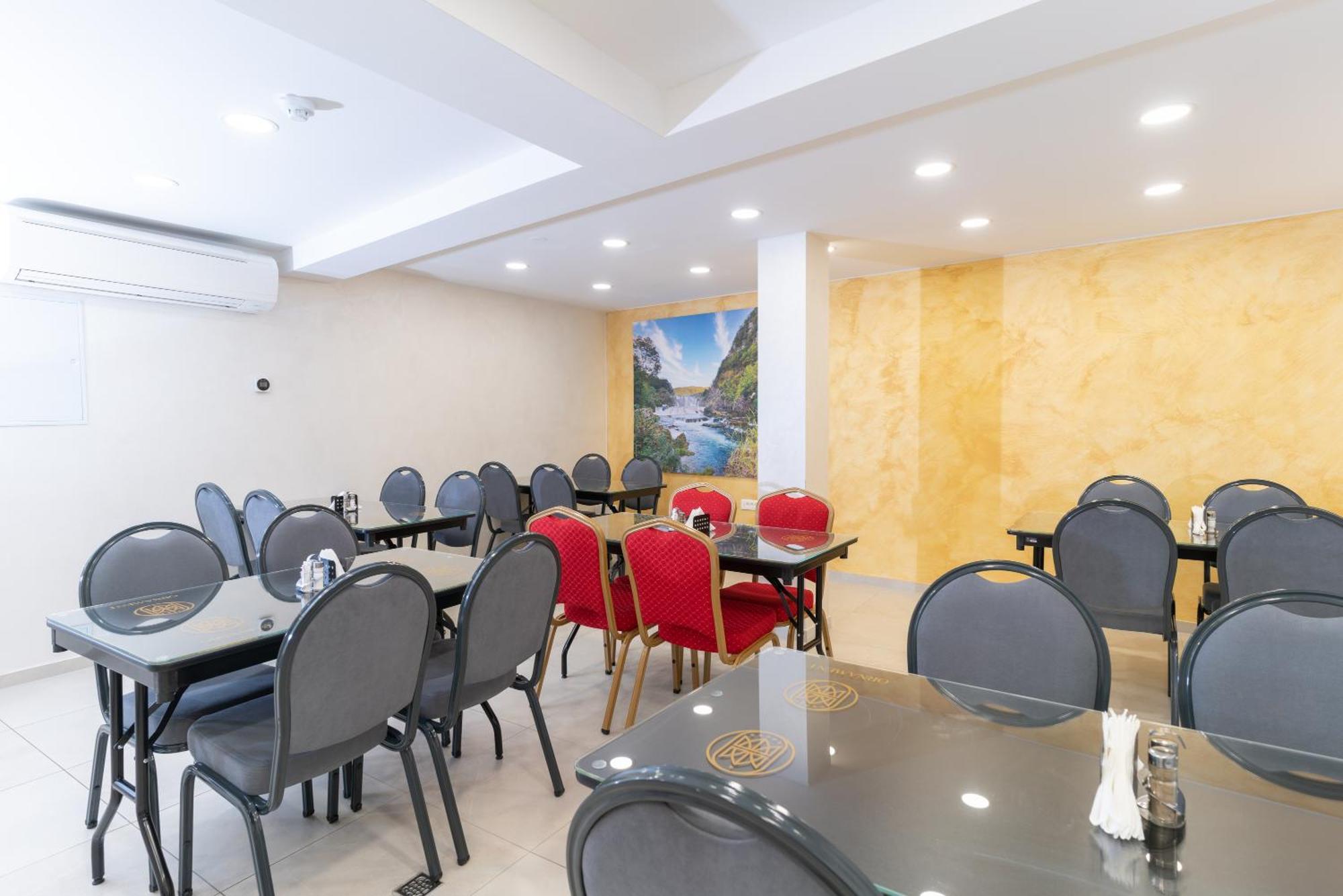 סראייבו Ornament Hotel And Apartments מראה חיצוני תמונה